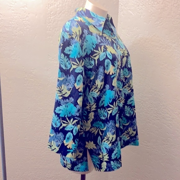 Coldwater Creek 100% Silk Floral Button Front Blouse 1X Blue Tropical Top - Picture 4 of 7